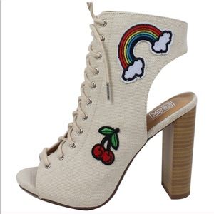 Fun Beige Canvas Embroidery Patch Block Heel Boot